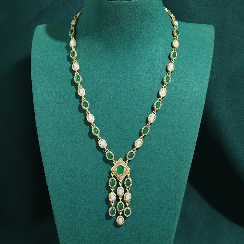 

Vintage Green Natural Stone Opal Tassel Necklace Pendant Large Long Rhinestone Design Bright Gold Color Wedding Bride Charm
