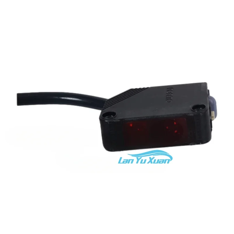 

New and Original 2M 12-24VDC Photoelectric Sensor Switches E3Z-LS61 E3Z-G61 E3Z-LS81 E3Z-G81