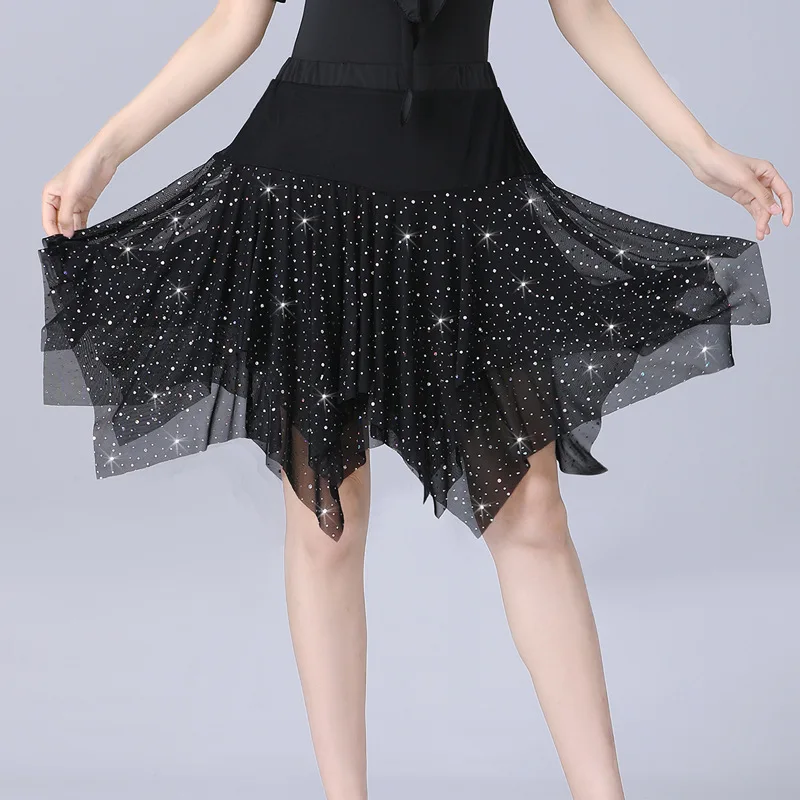 Traje de actuación de baile latino, habilidades de entrenamiento de competición, faldas irregulares Jitba de tres pasos para mujeres y adultos
