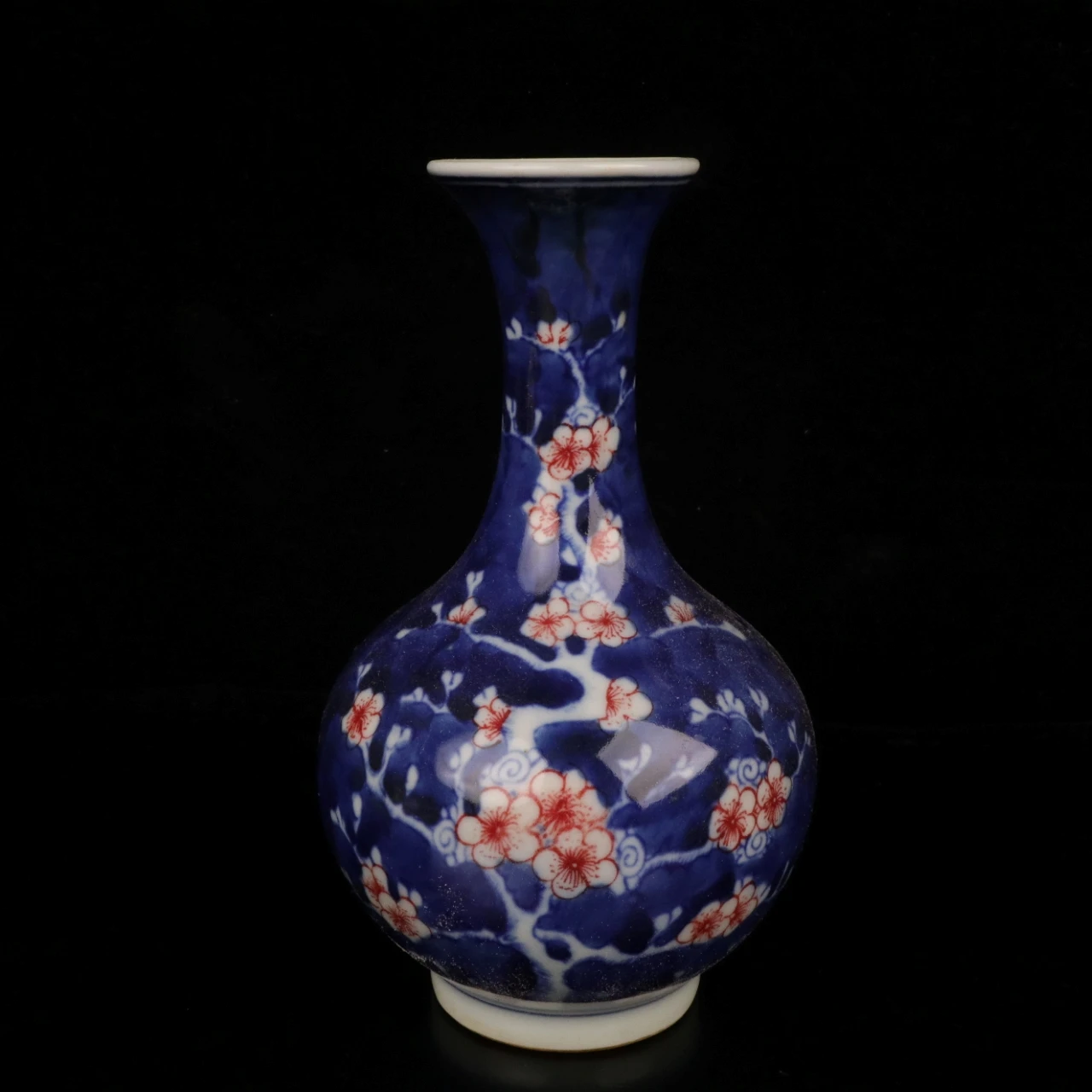 Jingdezhen Blue and White Glaze Red Plum Blossom Pattern Appreciation Bottle Antique Porcelain Decoration