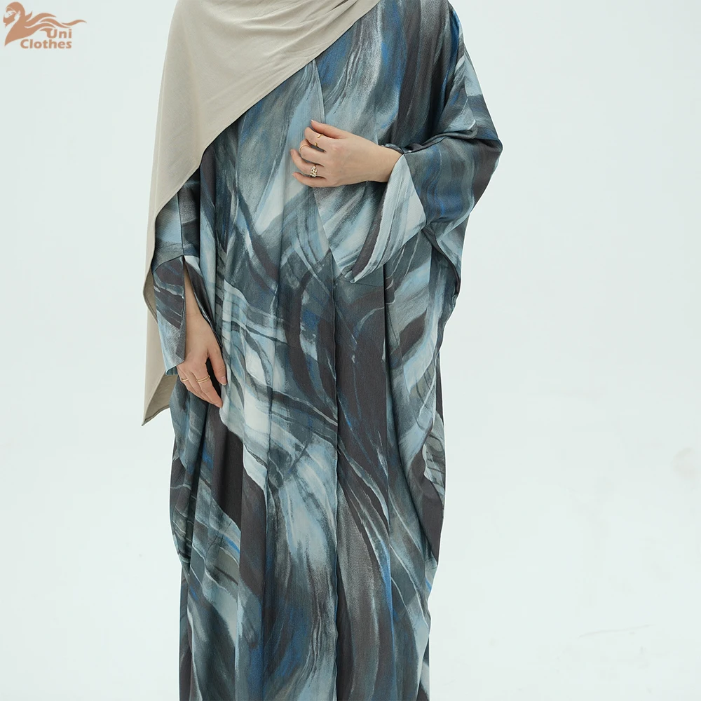 Uni musulmán mujer modesta elegante arrugado satén Abaya abierto mangas con hendidura ropa islámica estampada de lujo Dubai