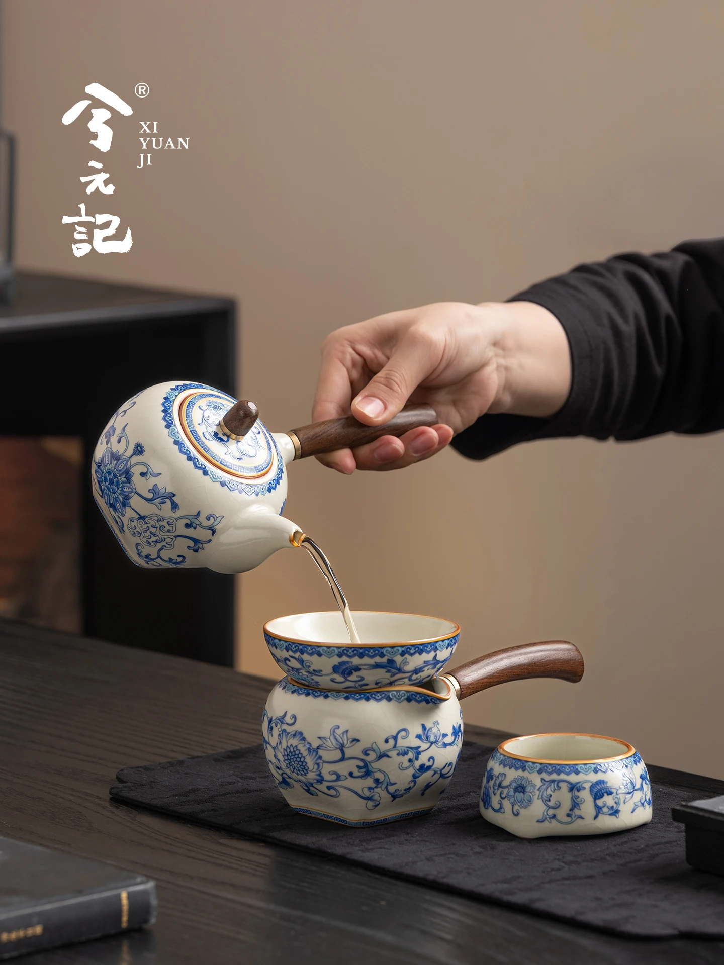 Blue and White Ru Kiln Ceramics Side Handle Teapot Set Urgent Pot Household One Person 2026 New Single