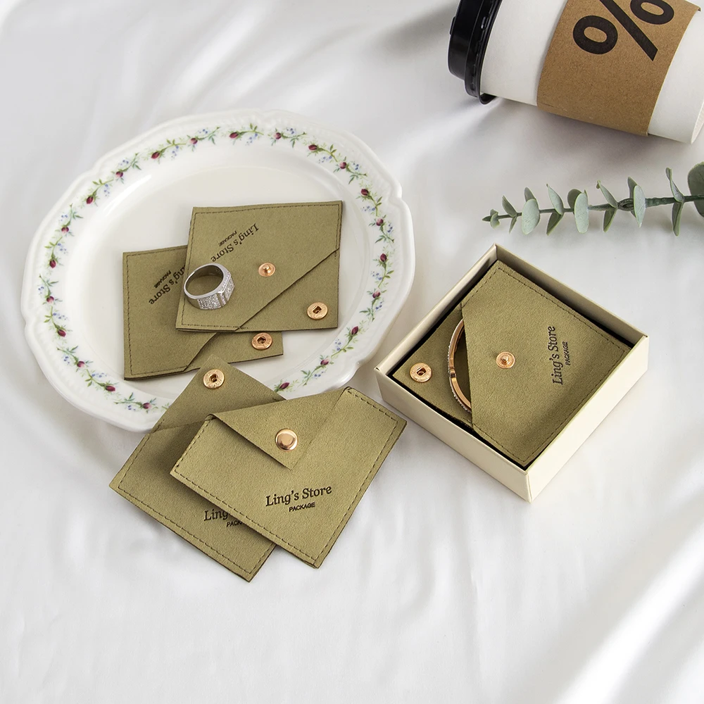 

100Pcs Luxury Green Microfiber Jewelry Velvet Snap Bag Rings Earrings Bracelet Pendant Necklace Suede Envelope Flap Button Pouch