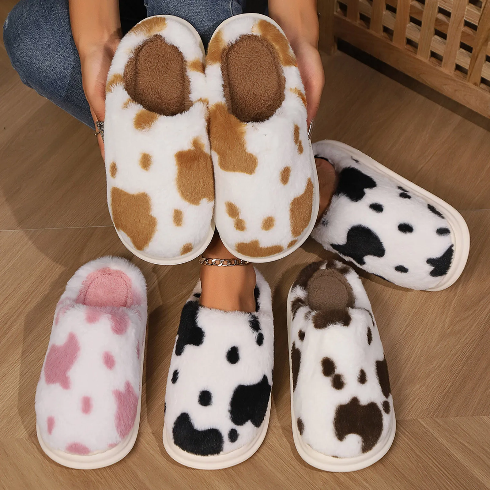 

New Color Block Warm Fluffy Slippers Women Winter Closed Toe Soft Sole Home Slippers Woman Non-Slip Thicken Plush Couple Slides