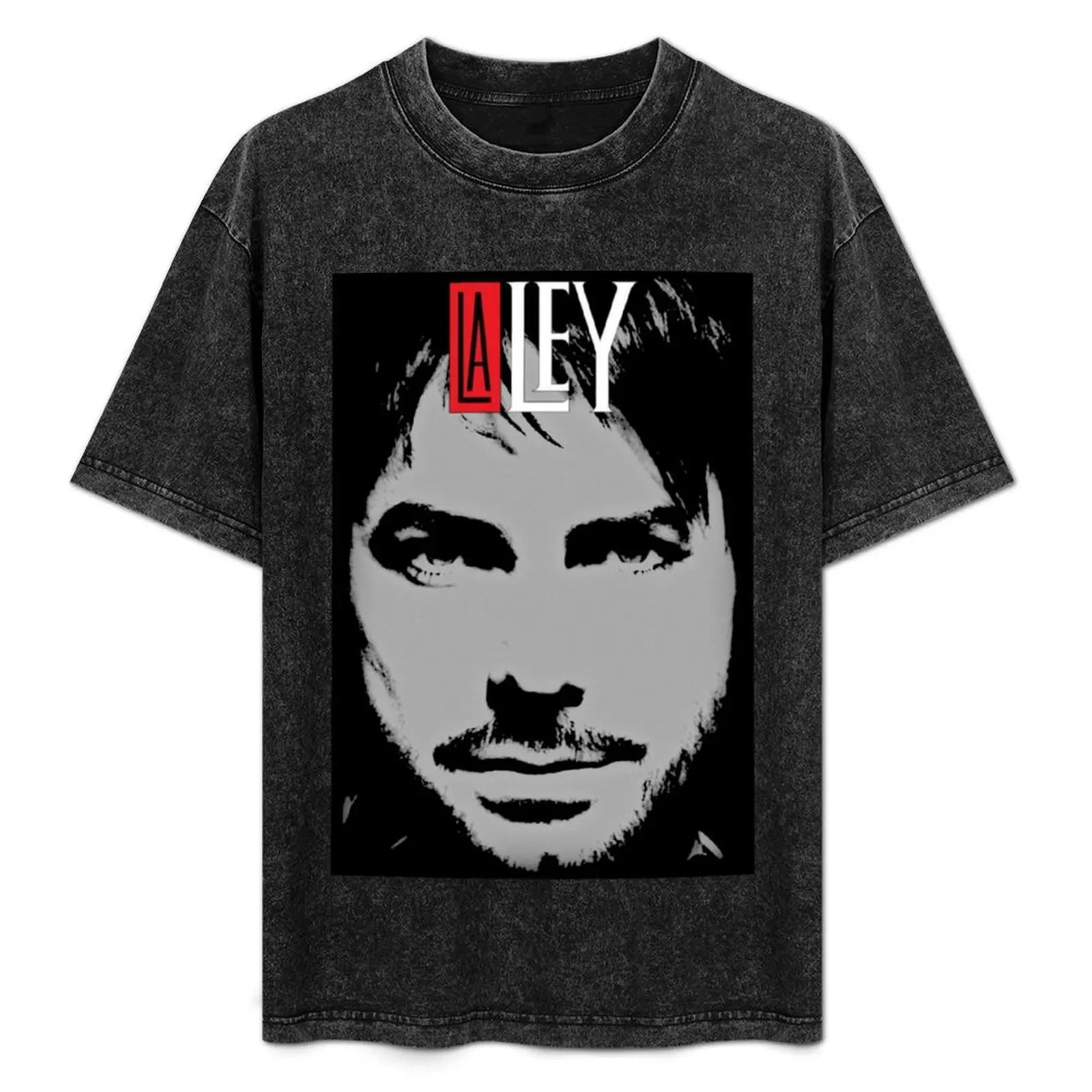 Camiseta Beto Cuevas con estampado de estilo urbano