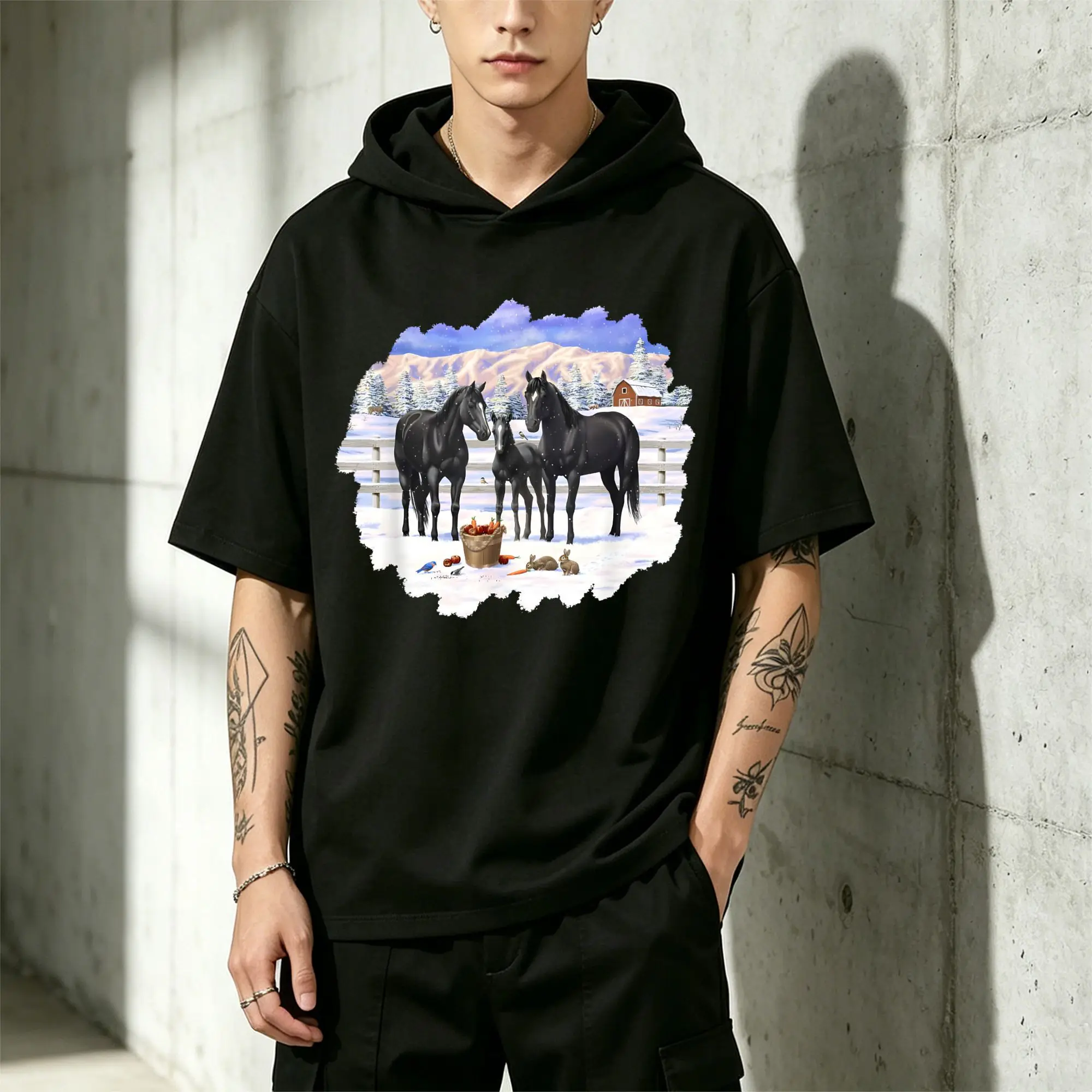 Men's Casual Short-Sleeved Winter Equestrian Scene T-Shirt, Casual and Comfortable, Fitted Cut