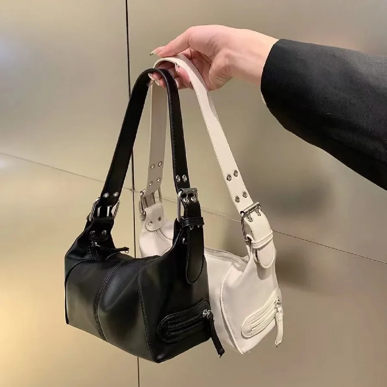 

Underarm Bag Women's Bag Cool Drag Style Stick Bag Niche Design Single Shoulder Underarm Leather Zipper Single Shoulder Handbag