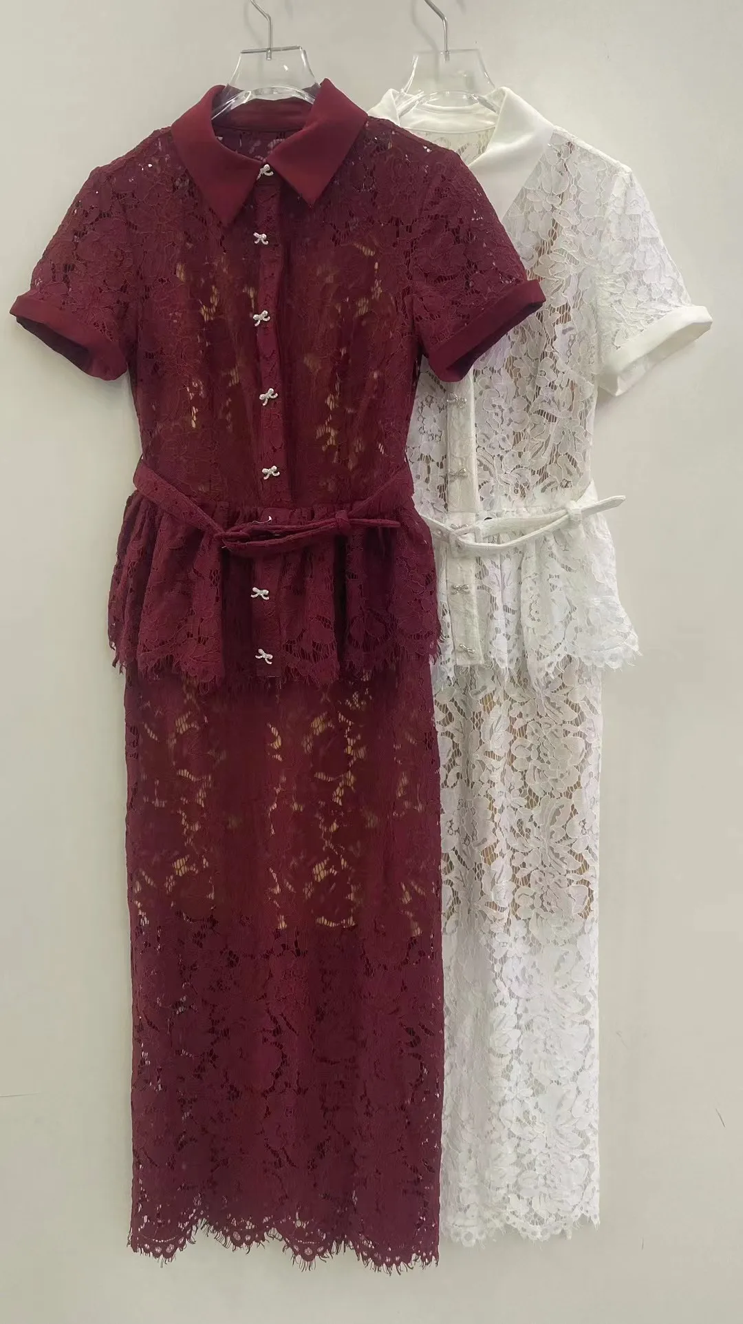 ชุดเดรสยาวปานกลางสำหรับผู้หญิง แต่งโบว์ ลูกไม้ ปักลาย แฟชั่น สวยสง่า