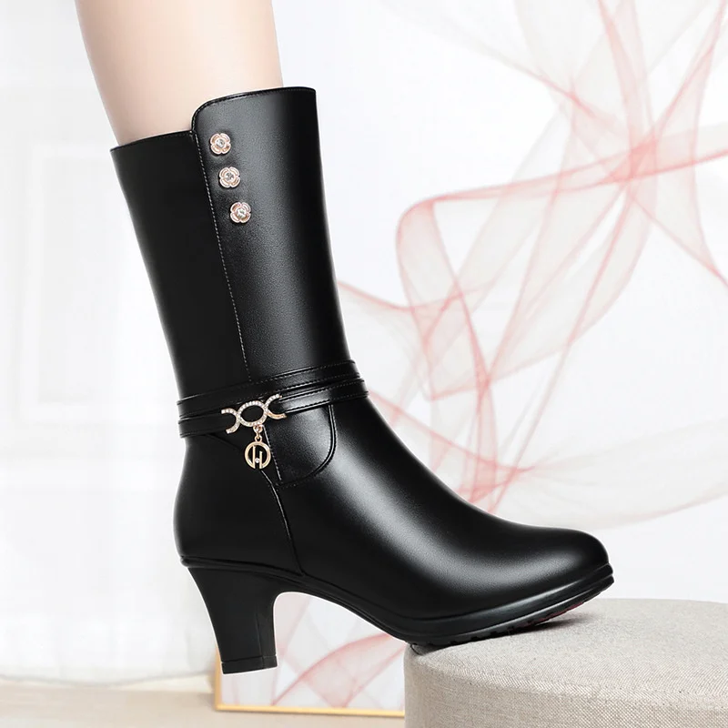 Winter Woman High-heeled Soft Leather Motorcycle Boots Thick Wool Soft Sole Plus Velvet Warm Riding Mid-calf Boot