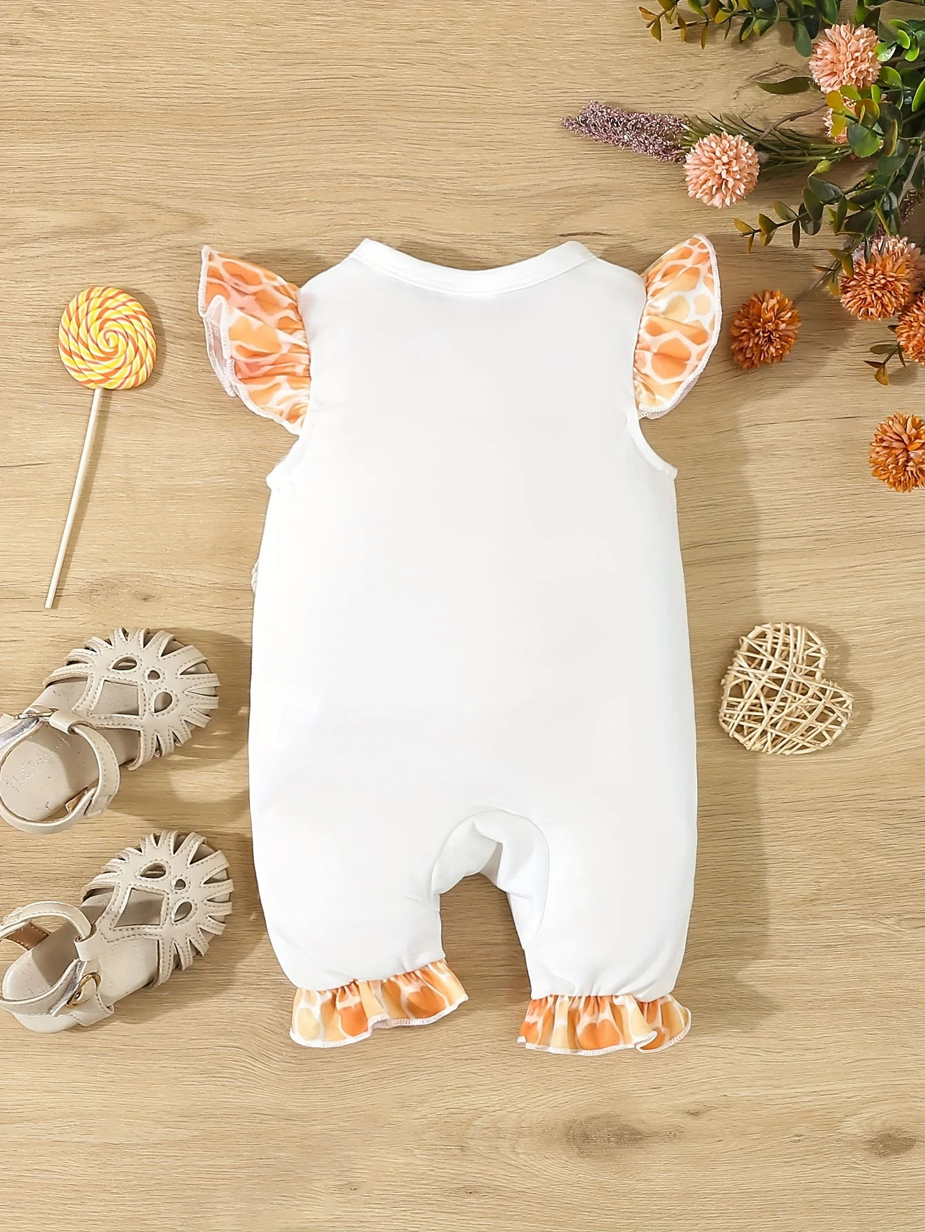 Baby Boy Cute Comfortable Casual Giraffe Print Sleeveless Baby Girl Summer Flying Sleeve Ruffled Onesie Fake Pocket