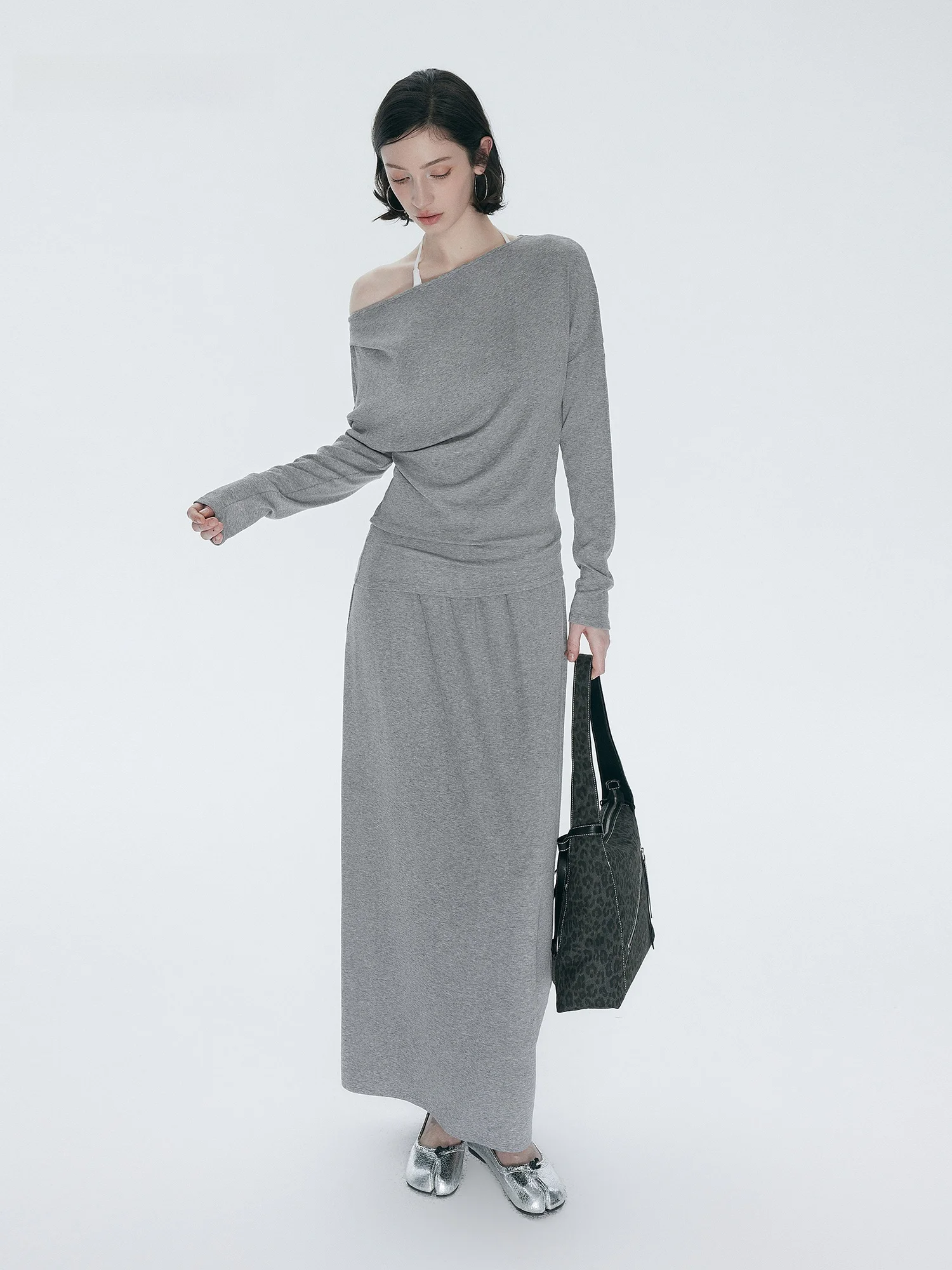 

Комплект Annachic для ленивых девушек: футболка с открытыми плечами и длинными рукавами, юбка с эластичной талией и цветочным принтом, повседневный свободный крой, весенняя мода