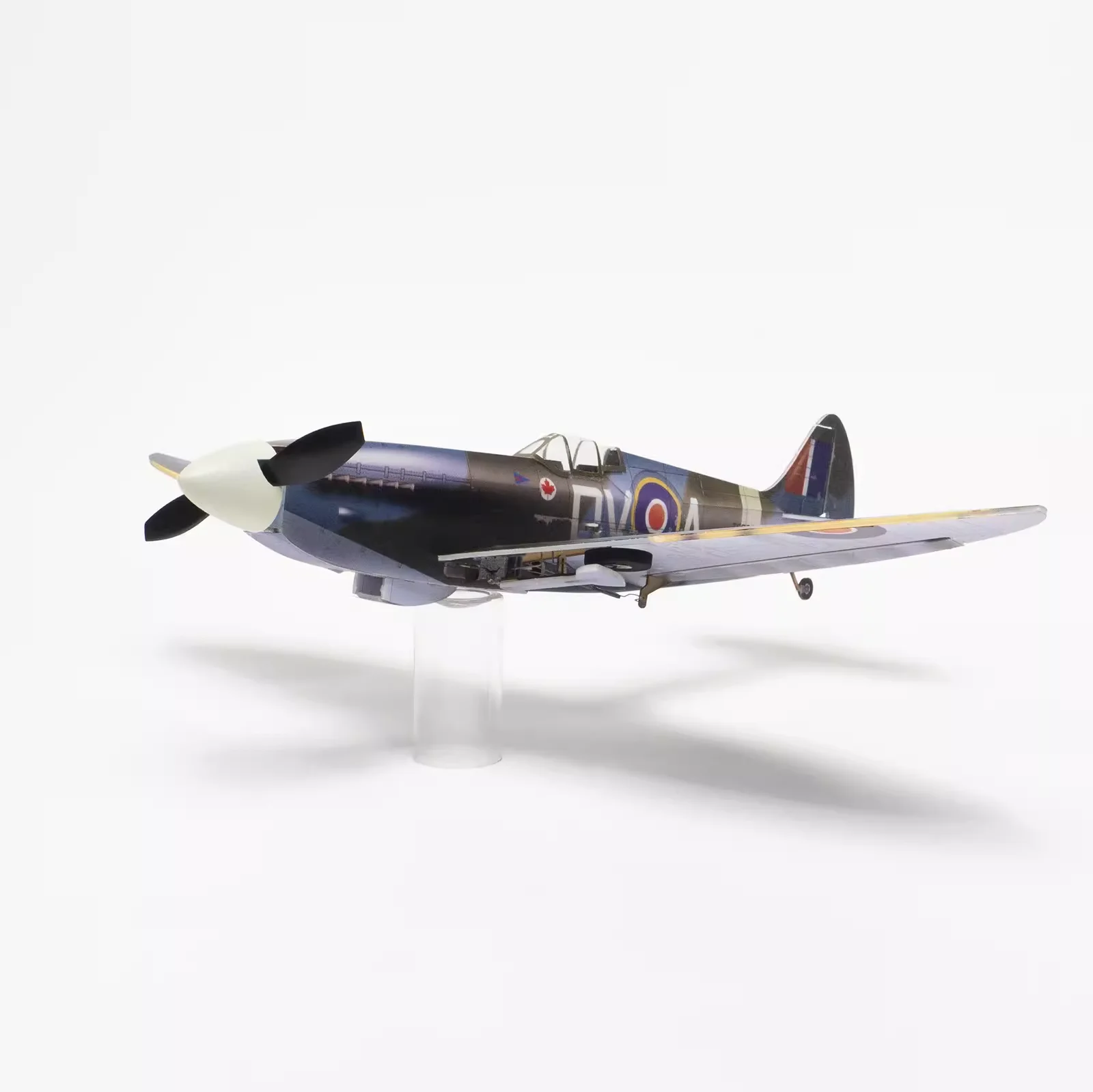 MinimumRC Warbird Spitfire MK XV 5CH Aircraft with Retractable Landing Gear