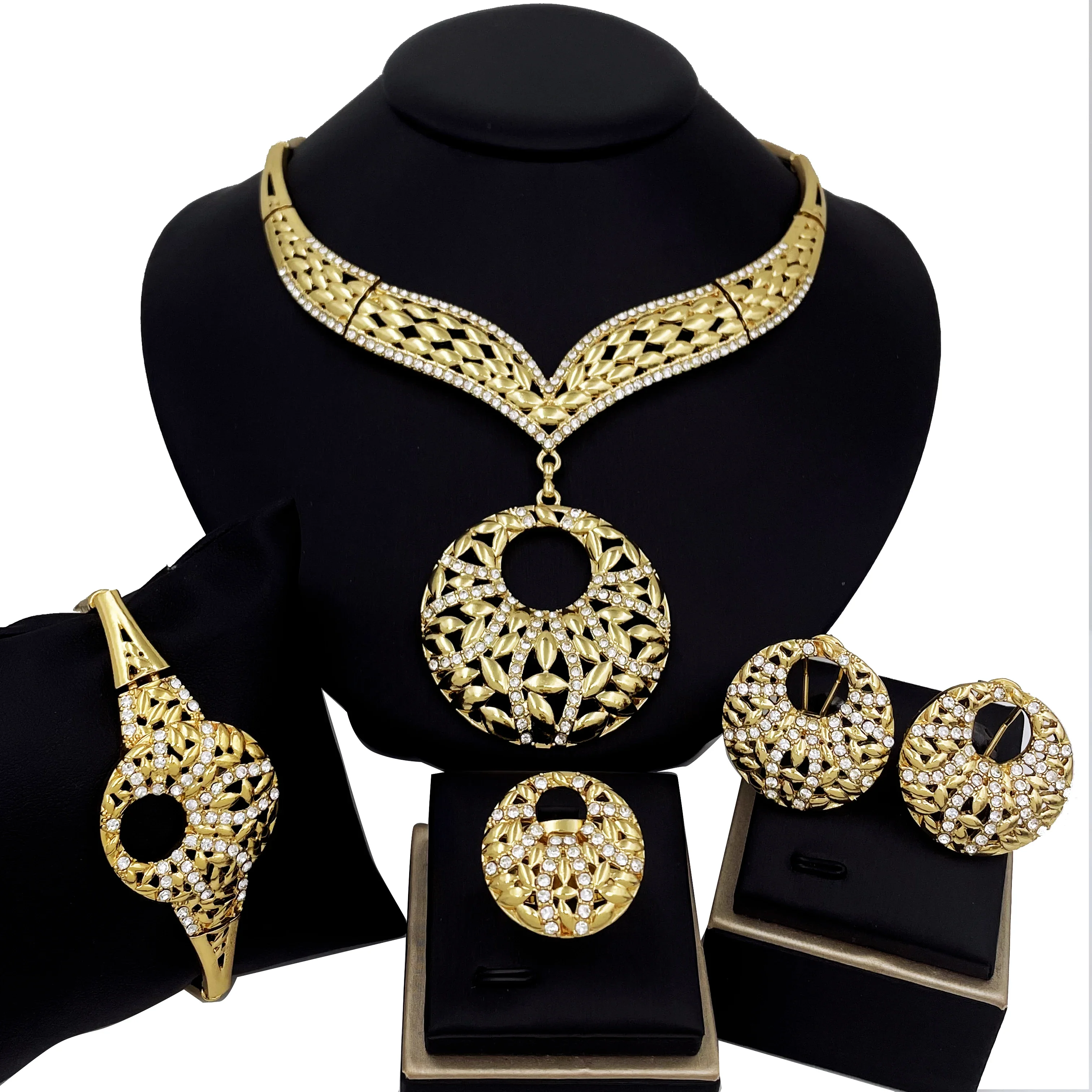 

Hight Quality Big Jewelry Set Hollow Out Large Pendant Necklace Bracelet Round Stud Earring Ring Dubai Nigeria Wedding Gifts