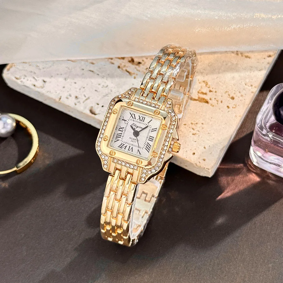 أزياء كلاسيكية بسيطة عارضة الفاخرة ساحة المرأة ووتش الماس جزءا لا يتجزأ من الأرقام الرومانية سوار كوارتز ساعة اليد