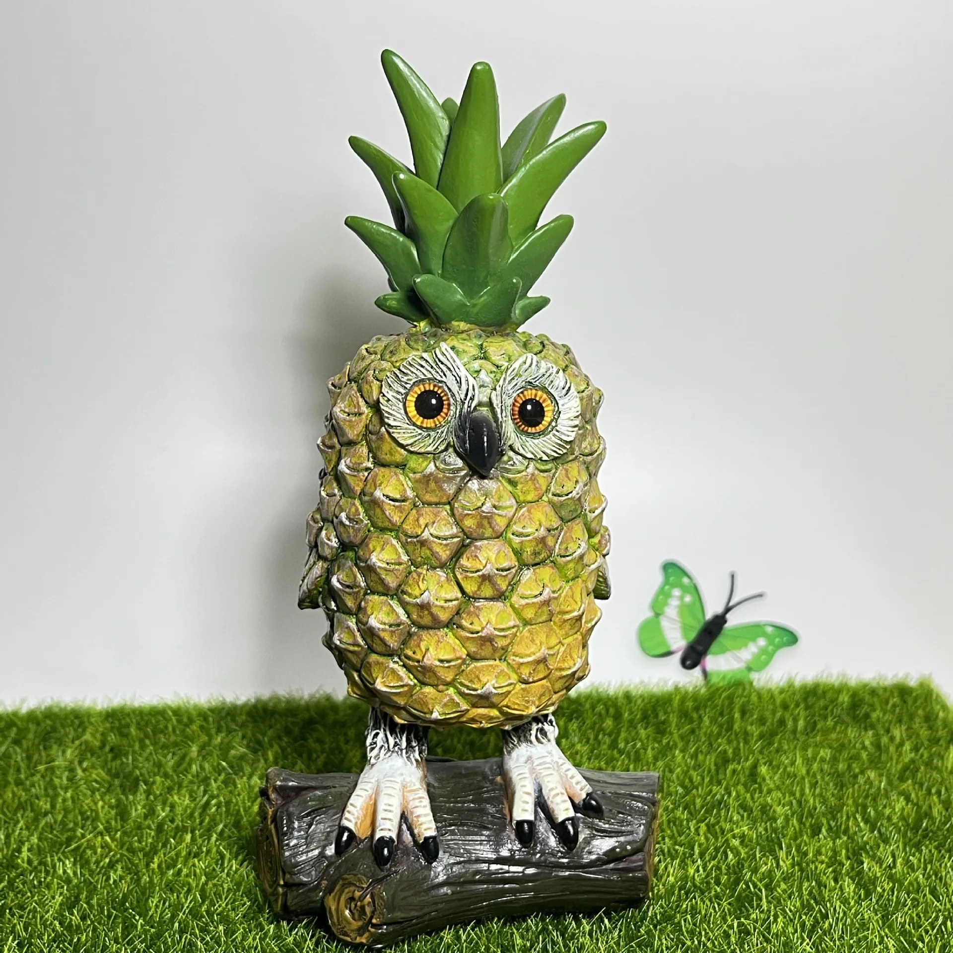 2023 neue kreative lustige mutierte Ananas Eule Spielzeug garten Home Outdoor Dekoration Harz Handwerk Halloween Ornament