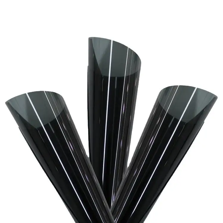 Premium titaniumnitride UV-blokkerende nano-keramische PET-glasfolie Auto-specifieke UV-bestendige bescherming