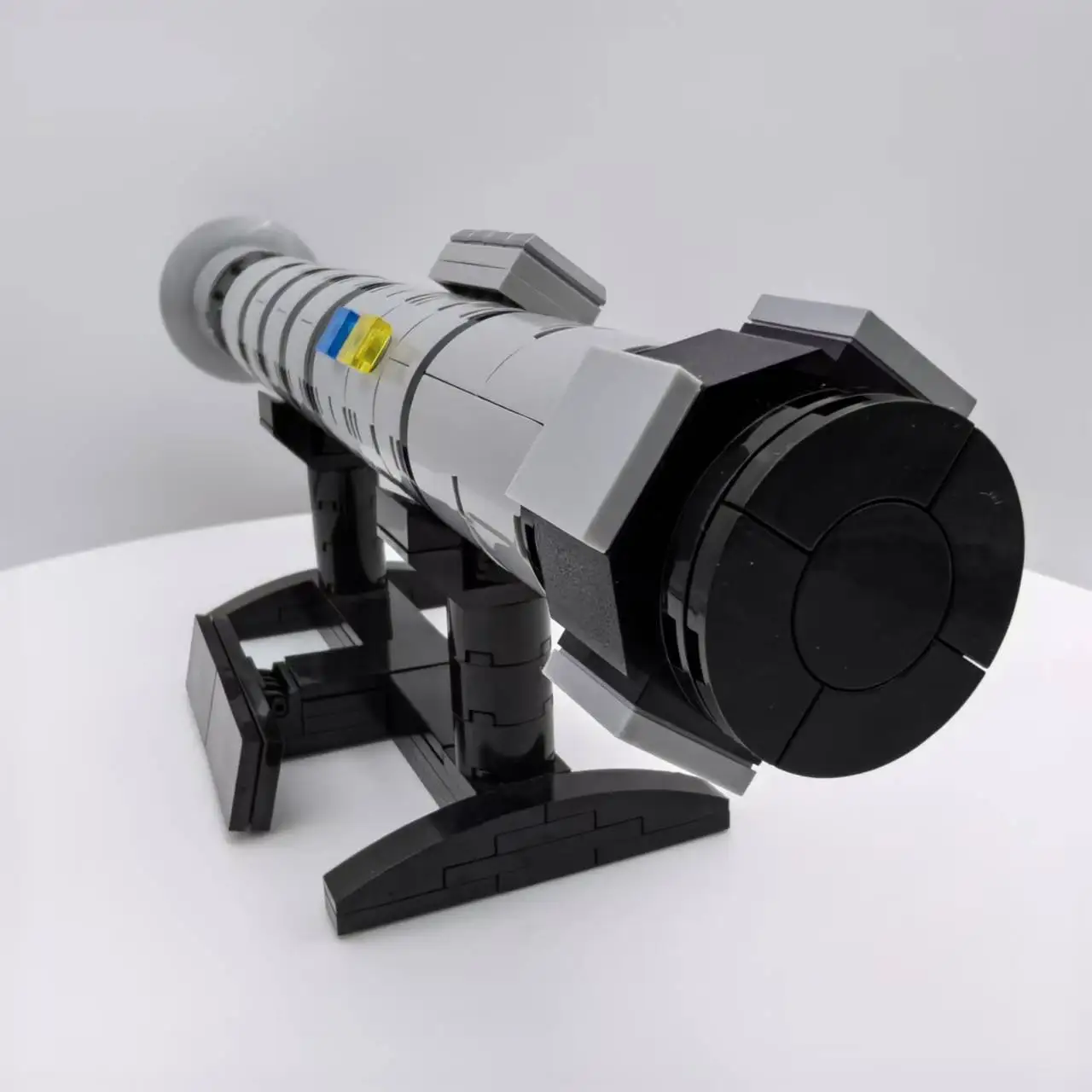 

MOC Jedi Knight Light Blade 169PCS Building Blocks Model with Stand DIY Star Toy Gift for Adult Collectors