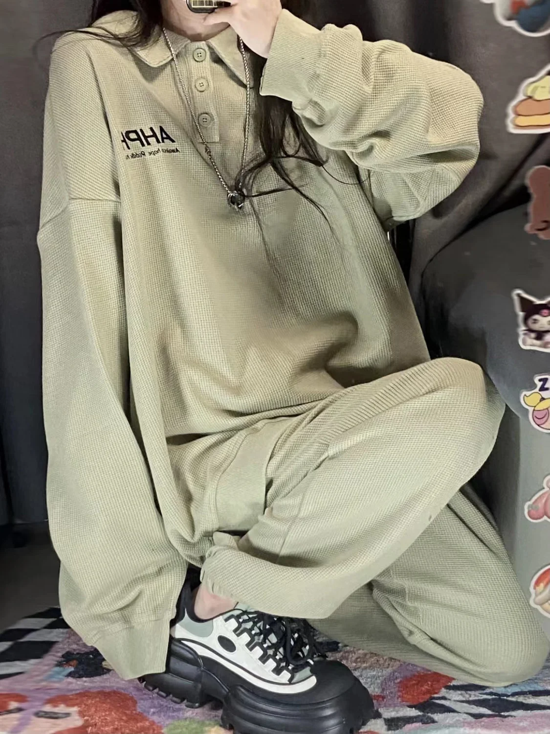 Damskie bluzy japońskie ubrania z rękawami hip-hopowe graficzne okrągłe ubrania oversize wiosenne urocze odzież sportowa crew basic