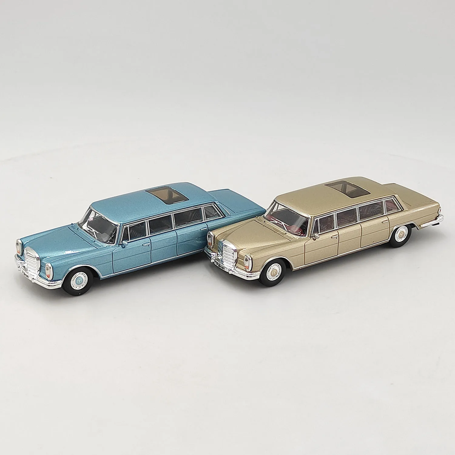 Moulé sous pression DCT 1:64 échelle Benz Pullman édition étendue W100 600 LWB GCD modèle de voiture en alliage jouet à collectionner cadeau affichage Souvenir