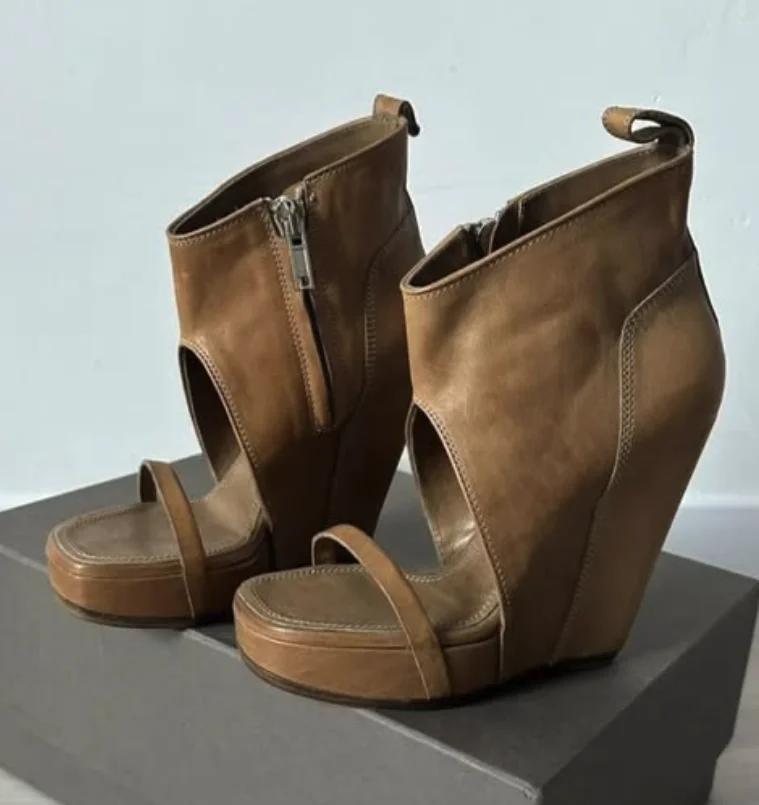 Sandales à plateforme vintage en cuir pour femmes, talons hauts noirs/marron, bottines sexy d'été, grande taille, chaussures de fête punk cool