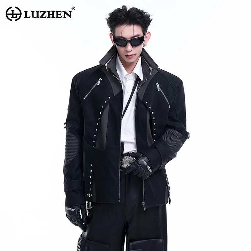 

LUZHEN Pleated Patchwork Leather Jacket Color Contrast Design Male Personalized Trendy Tops Rivet Decorate Punk Men Coats LZ5135