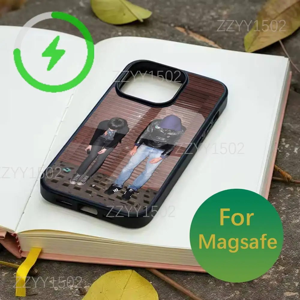 Funda de teléfono Crystal Castles Band Alice Glass para iPhone 17,16,15,14,13,12,11,Pro,Max,Plus,Mini,SE4,E Magsafe carga inalámbrica