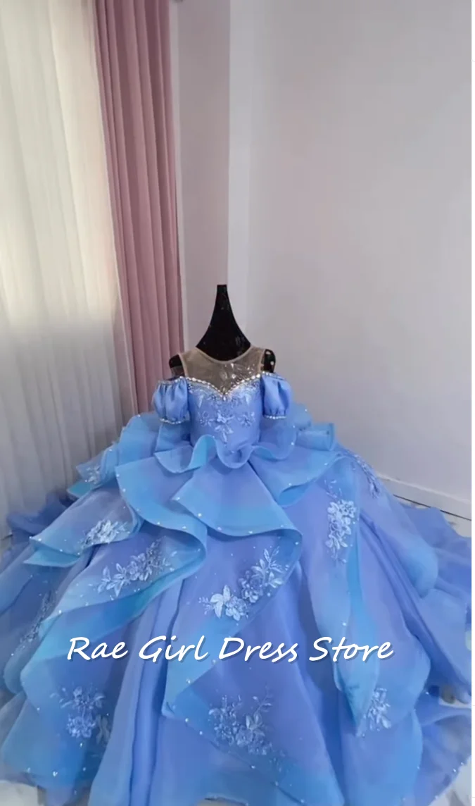 abito-da-damigella-blu-con-spalle-scoperte-maniche-a-sbuffo-lunghezza-al-pavimento-in-tulle-arricciato-con-ricami-floreali-per-cerimonie-e-occasioni-formali