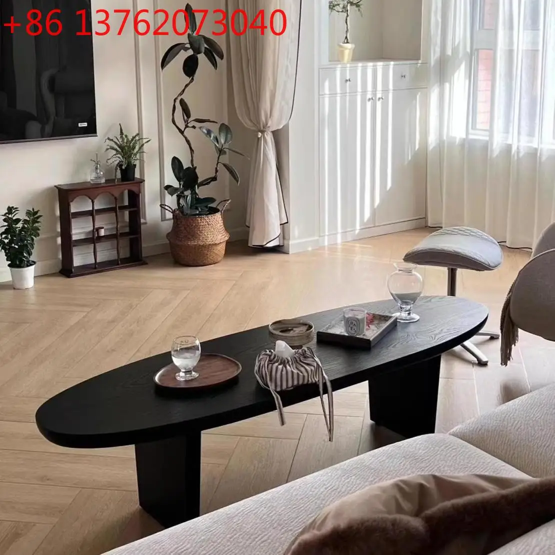 Tavolino da caffè nordico in legno massello wabi-sandy wind Designer di tavoli con bordo medievale francese