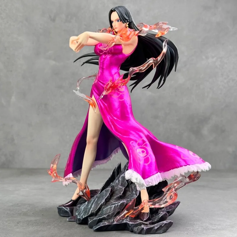 24cm アニメ ワンピース ボア・ハンコック チャイナドレス ハート型 PVC アクションフィギュア ゲーム スタチュー コレクションモデル キッズ おもちゃ 人形 ギフト