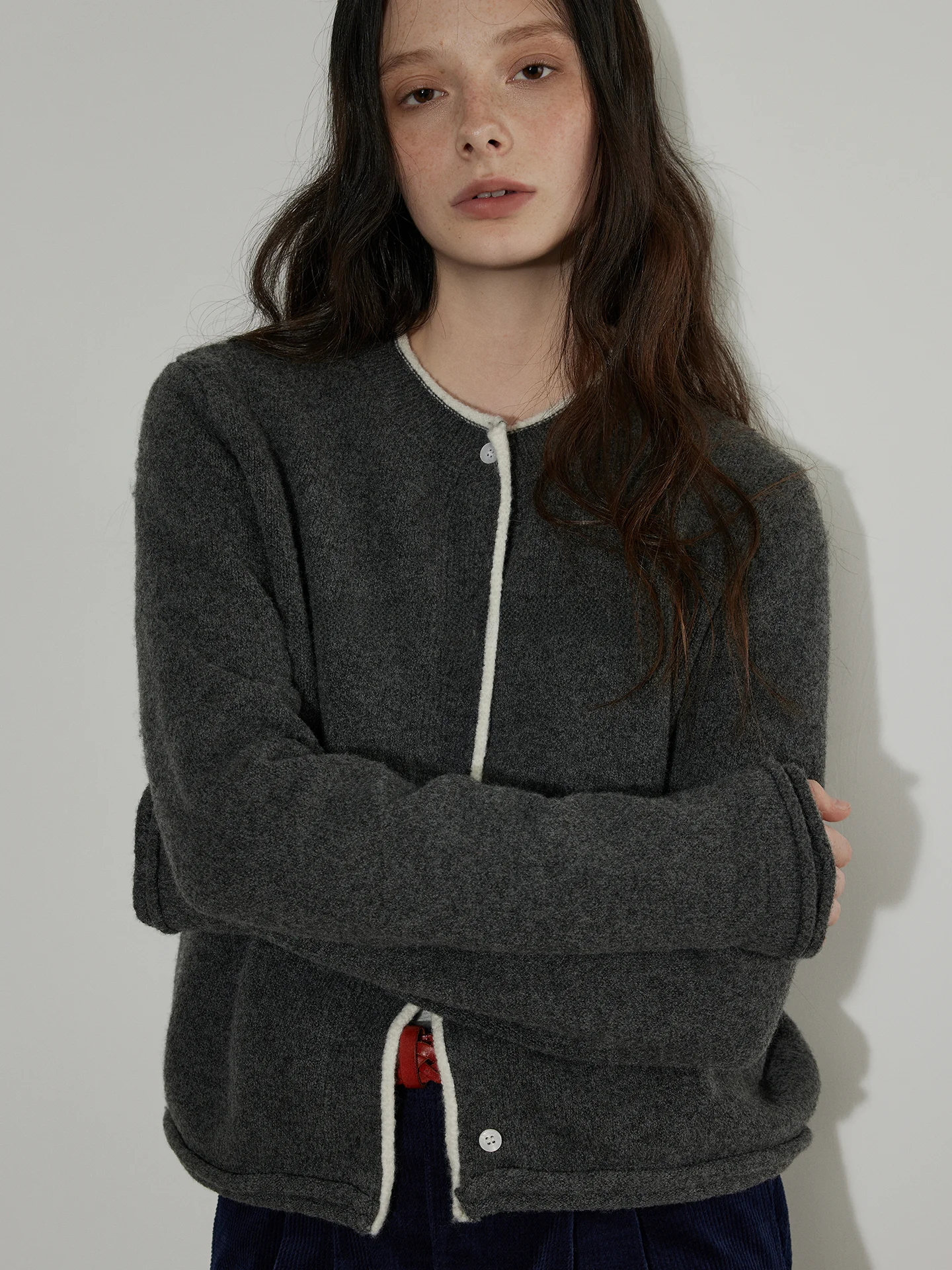 

Женский мягкий уютный вязаный кардиган Lofi Choose с цветными блоками, свободный крой, длинный рукав, круглый вырез, зимний, новый дизайн, повседневный топ