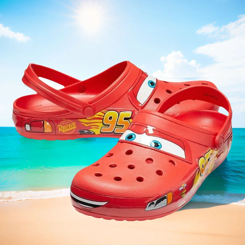 Zomer Slippers Mannen Disney Bliksem Mcqueen Man Pixar Waterdicht Outdoor Strand Holey Eva Schoenen Sandalen Vrouw Auto Slippers Jongen