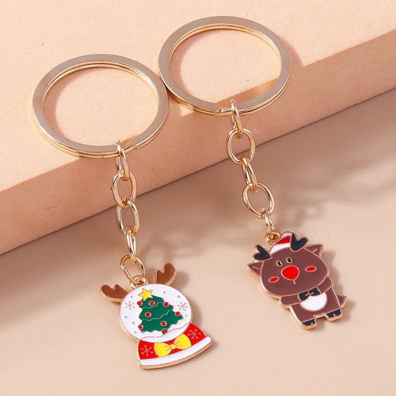 LLavero de Navidad esmaltado para mujer y niña, colgante de dibujos animados, ciervo, alce, llavero de coche, decoración de bolso, regalo de joyería