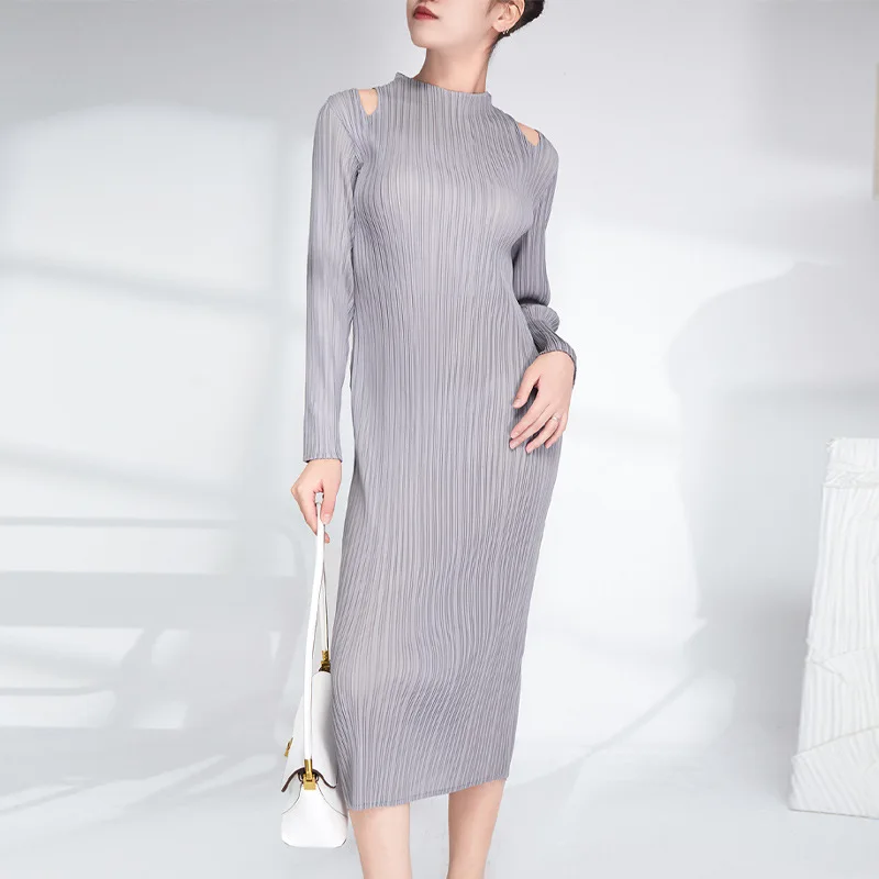 

2022 autumn design casual fashion slim long dress miyake pleated casual fashion solid skirt for women