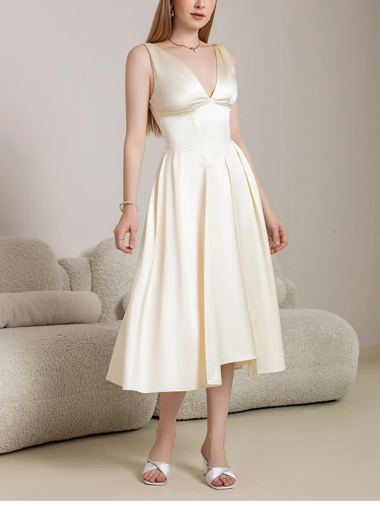 뉴아시아 여성용 섹시 백리스 V넥 샤이니 새틴 미디 드레스 이중 레이어 브라컵 내장 우아한 플리츠 A라인 이브닝 가운