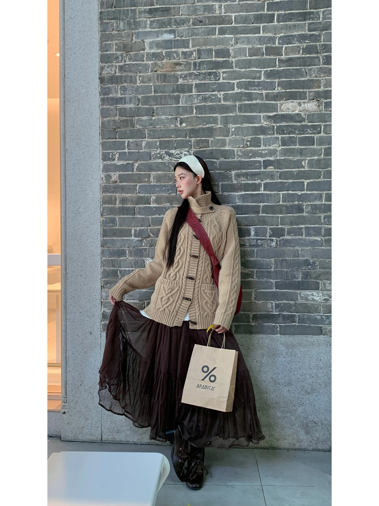 تنورة قصيرة رائعة بتصميم A-Line للنساء بلون القهوة الجميل، أسلوب عملي، خصر منخفض، مصنوعة من ألياف البوليستر، قصة مستقيمة، إصد... #2