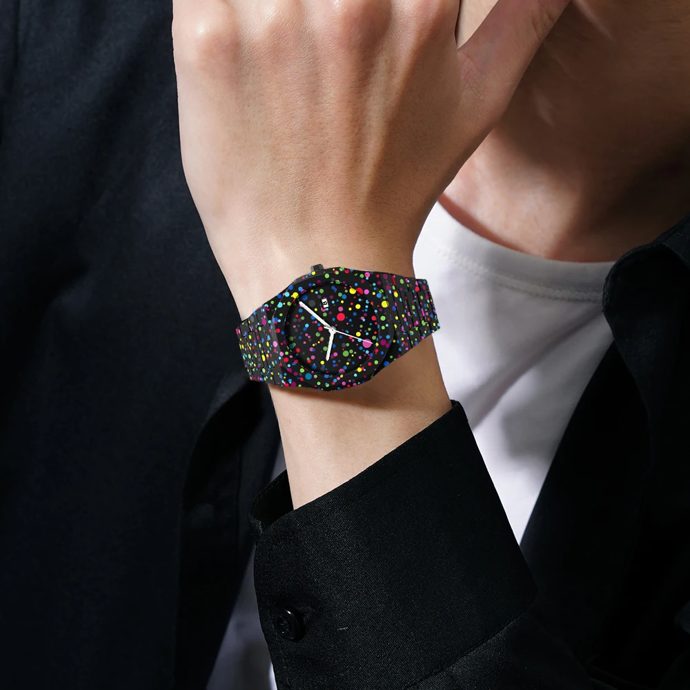 창의적인 디자인 폴리 도트 시계 남성 패션 스포츠 쿼츠 시계 컬러 페인트 시계 폴리카보네이트 방수 여성용