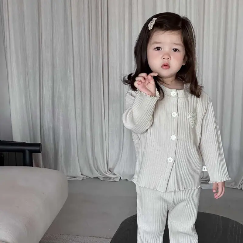 

Кардиган с милым сердечком для девочек, топы + брюки, костюм из 2 предметов, детская хлопковая повседневная одежда, осенний новый комплект одежды с длинными рукавами для малышей, осень 2023 г.