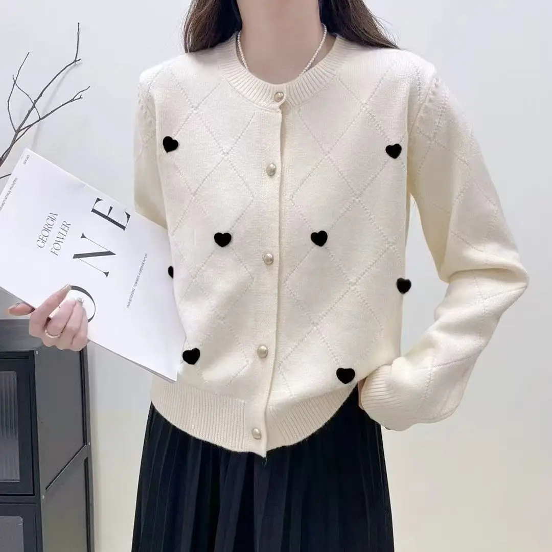 

2025 Korean Version Autumn New Sweater Women's Round Neck Knitted Cardigan High-end Fashion Jacket Top Women's Clothing