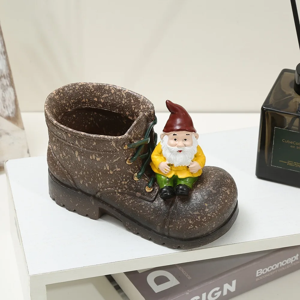 

Creative Cartoon Shoes Dwarf Flower Pots Funny Resin Crafts Succulents Flower Pot Handmade Waterproof Planters Pot Living Room