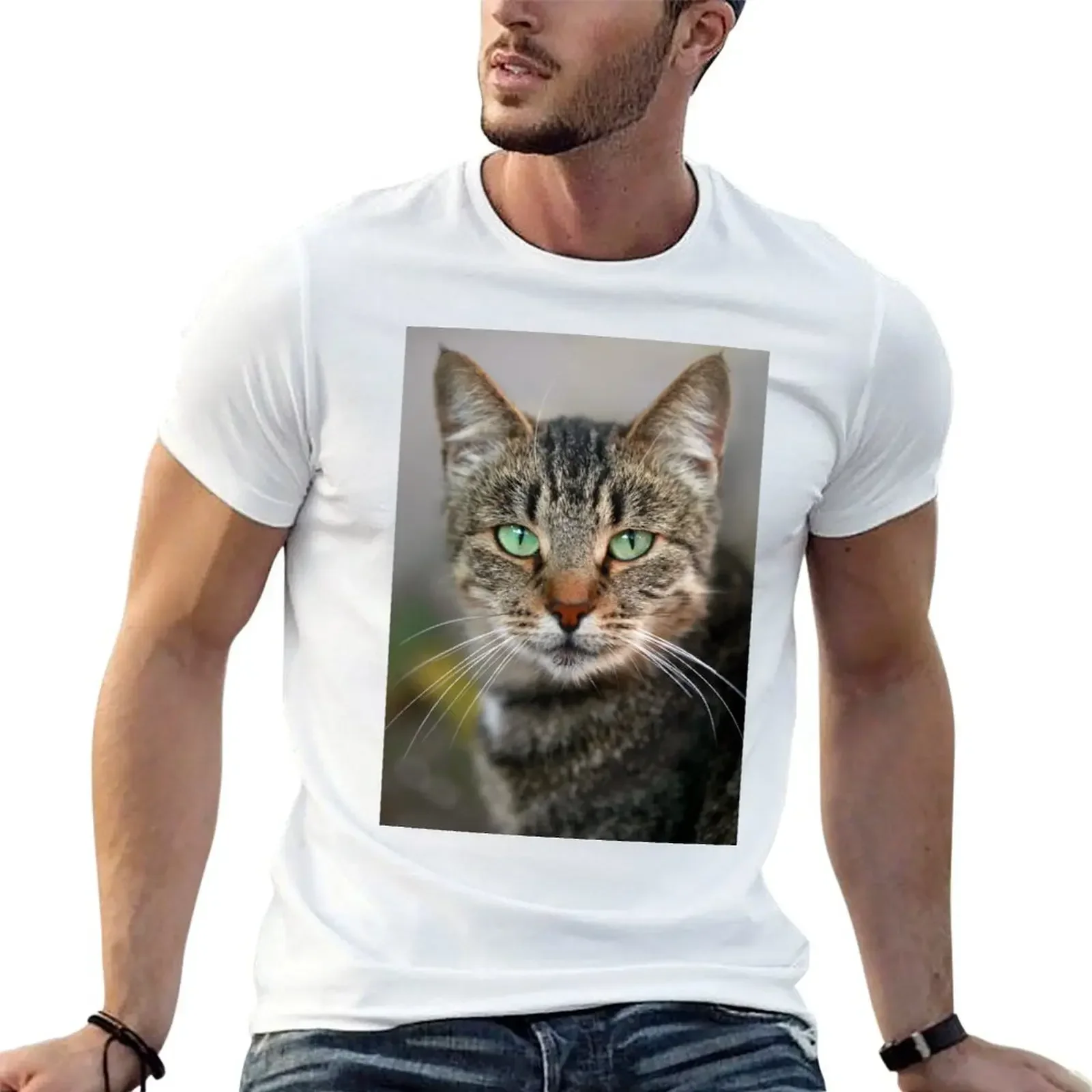 portrait of green eyed cat T-Shirt custom t shirt graphic t shirts anime t shirts oversizeds mens designer shirt