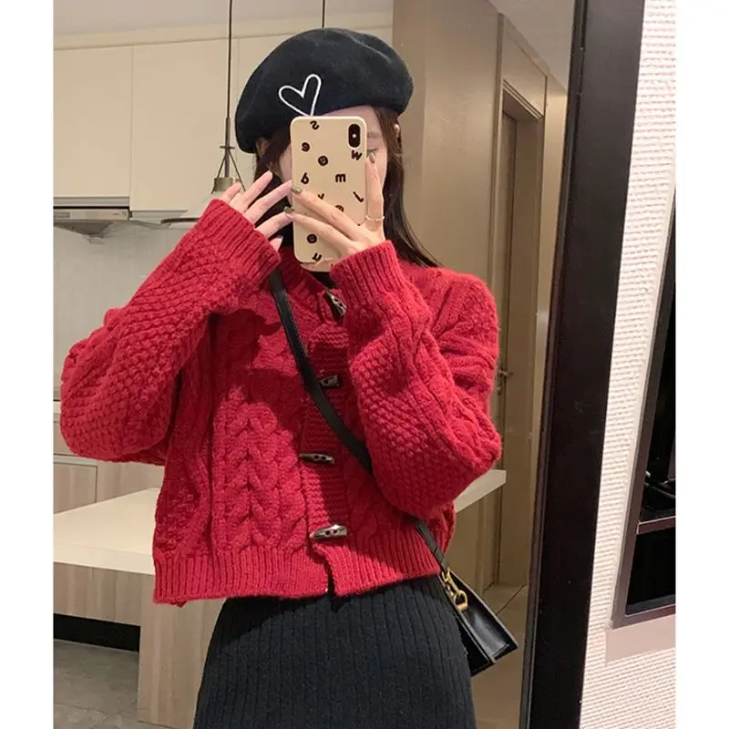 

Sweet Young Style Office Lady Simplicity Buttons Fashion Loose Women's Clothing O-neck Long Sleeve Autumn Winter Thick Sweaters