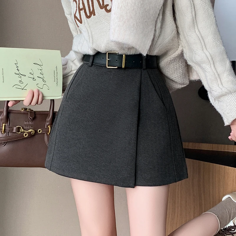 New Women Woolen Shorts 2024 Autumn Winter Fashion High Waist A-line Wool Shorts Skirts Korean Style Ladies Casual Culottes