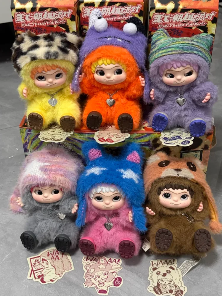 

Genuine Wakuku Fuzzy Trendy Fun Party Blind Box Cute Wakuku Action Figure Mystery Box Cute Doll Bag Pendant Surprise Bag Gift