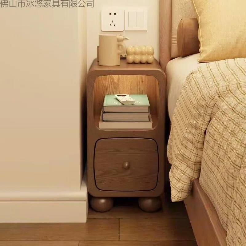 

Mini small extremely narrow bedside with lamp ultra narrow simple modern bedroom narrow edge shelf solid wood bedside table