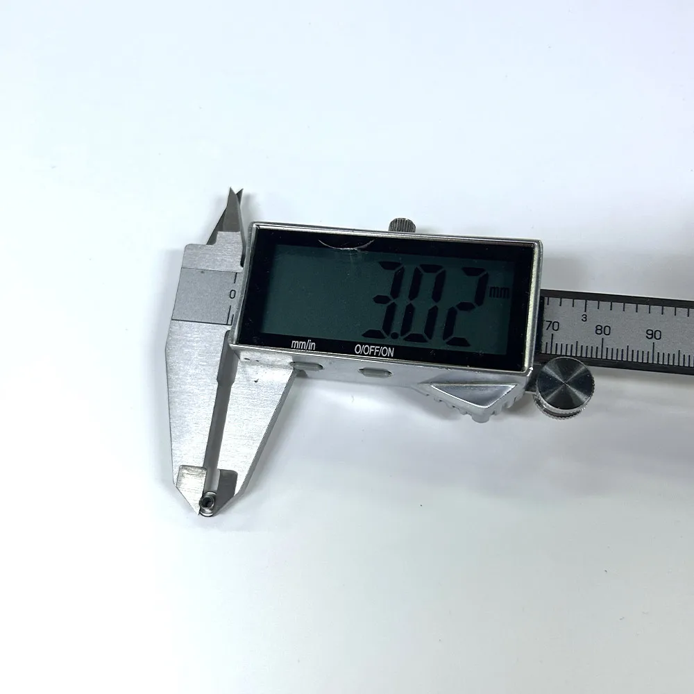 Einschraubbares GMT-Tauchergehäuse, silberne Krone, Ersatz-Uhrenkrone, keine „S“-Gravur und mit eingraviertem „S“, passend für NH34 NH35 NH36 Uhrwerke. – Detail 7