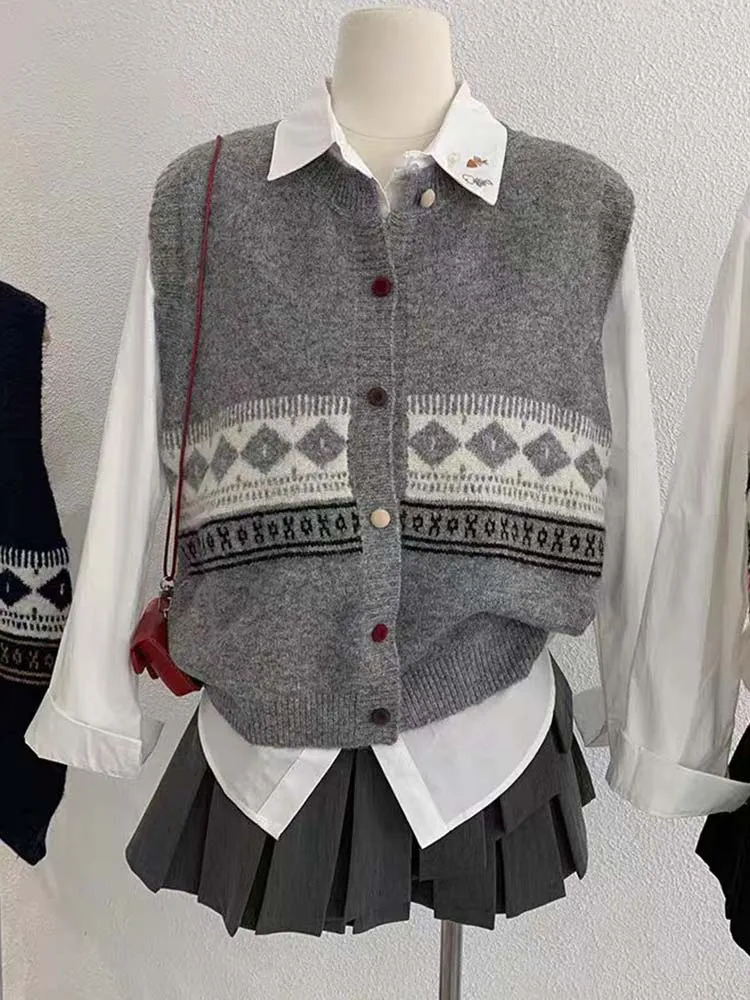 

Осенний свитер для женщин, новинка 2023 года, вязаный жилет без рукавов с одной пуговицей, женский кашемировый топ в корейском стиле, свитера