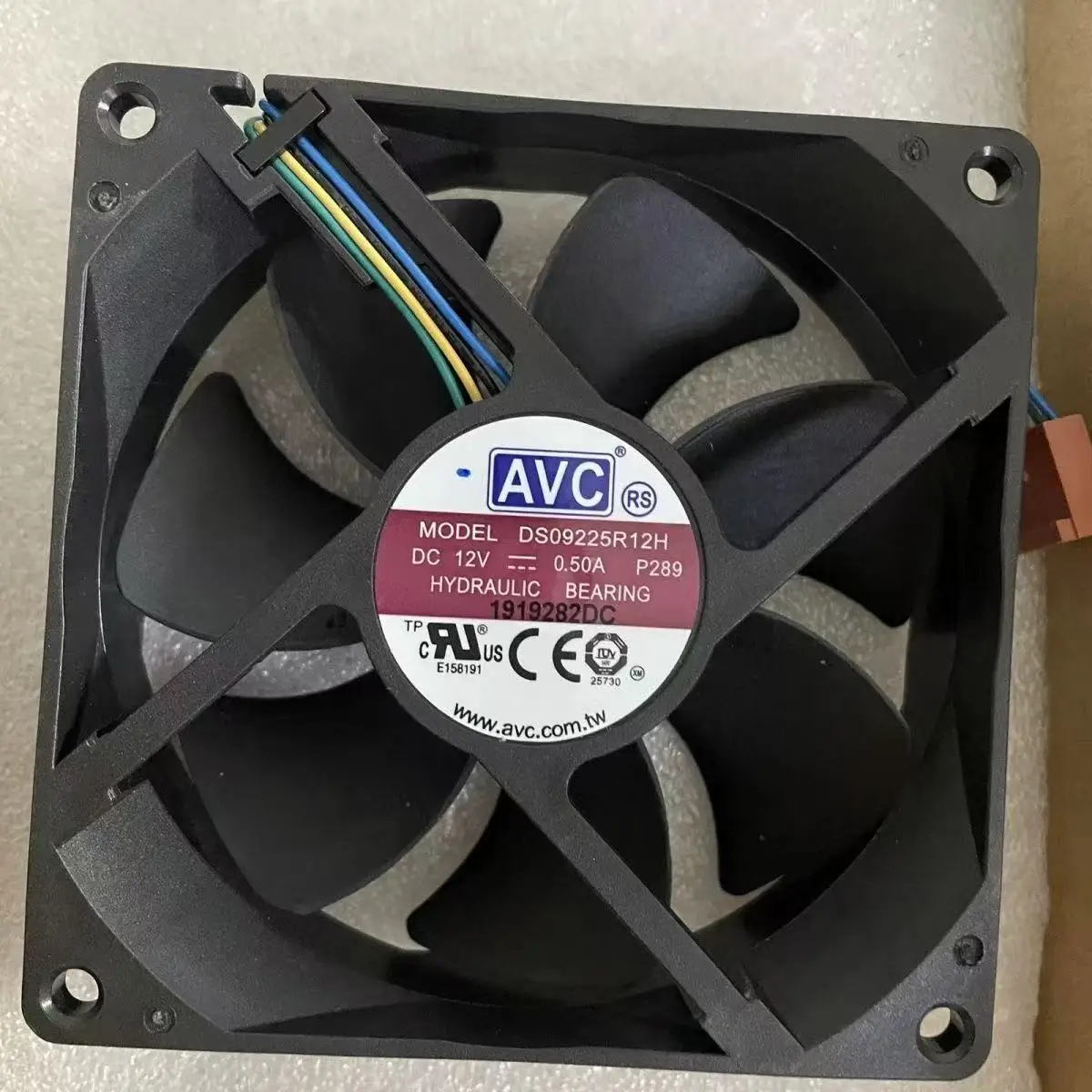 ventilador-do-dissipador-de-calor-do-cooler-da-cpu-de-92mm-para-avc-ds09225r12h-92x92x25mm-12v-041a-pwm-rolamento-hidraulico-silencioso-cpu-caso-ventilador