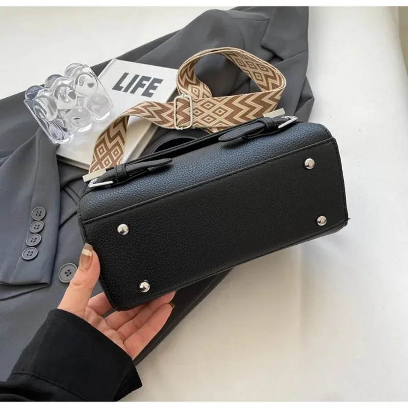 Tote Bags Women Small Handbags New Fashion Trend High Quality PU Leather Ladies Shoulder Bags Vintage Wide Strap Messenger Bag