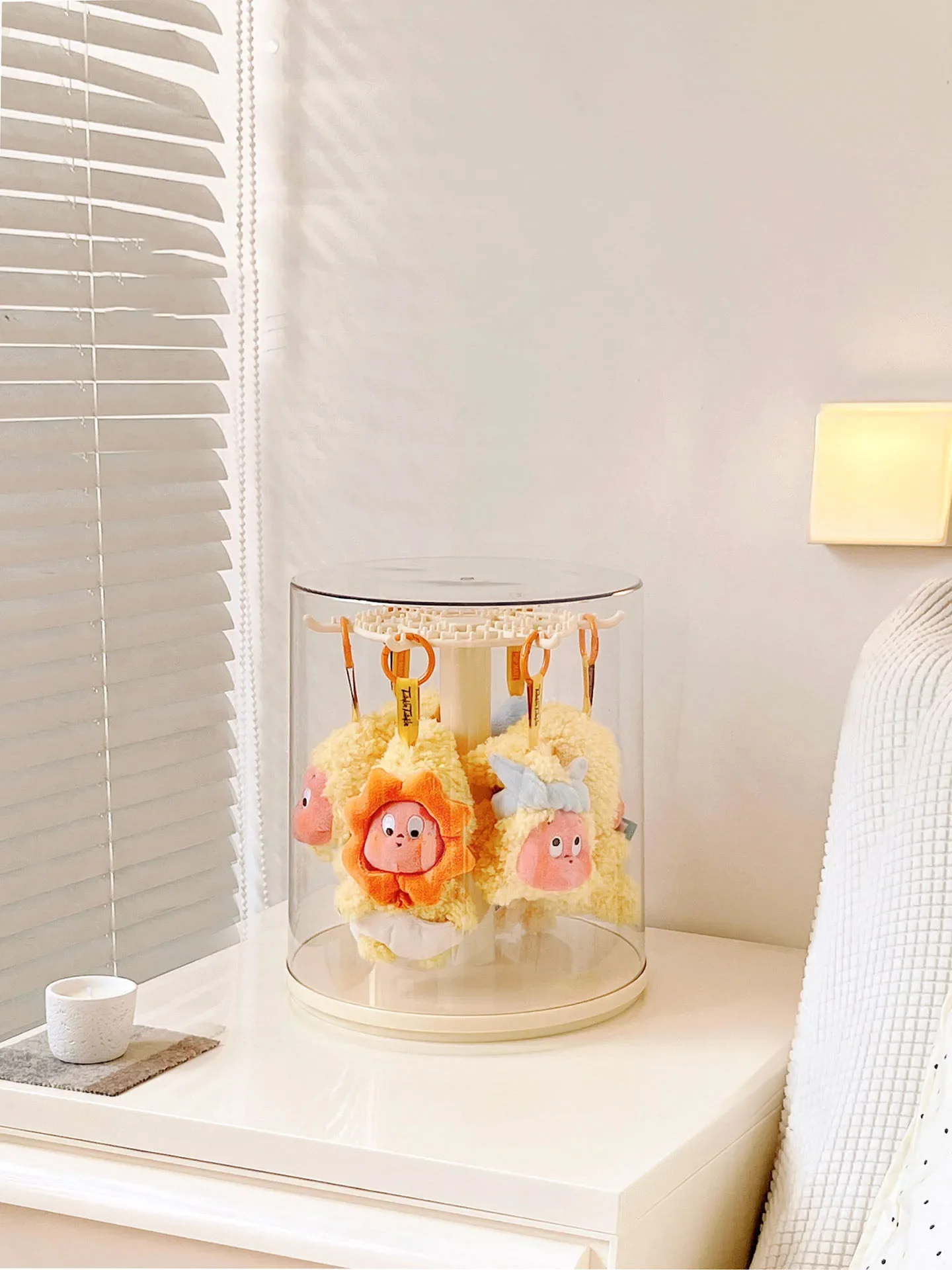 Rotating Display Case for Labubu and Twinkle Twinkle Dolls Stackable Clear Blind Box Storage Organizer Plush Toy Display Box