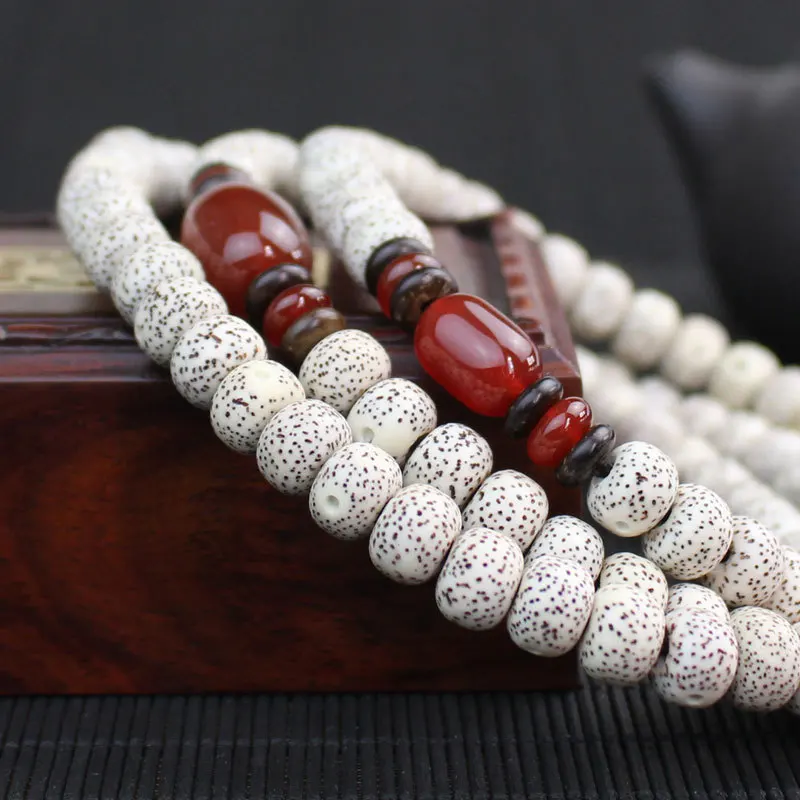 Factory Wholesale Creative Xingyue Bodhi Hainan High Density Smooth and White108Beads Bracelet Red Agate Accessories